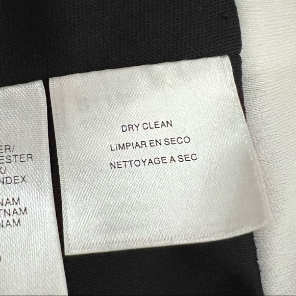 Jones Wear Yellow Green Floral Sleeveless V Neck Dress 14 - Picture 9 of 9